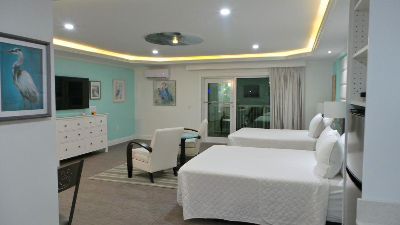 Island House Resort Hotel St. Pete Beach Bagian luar foto