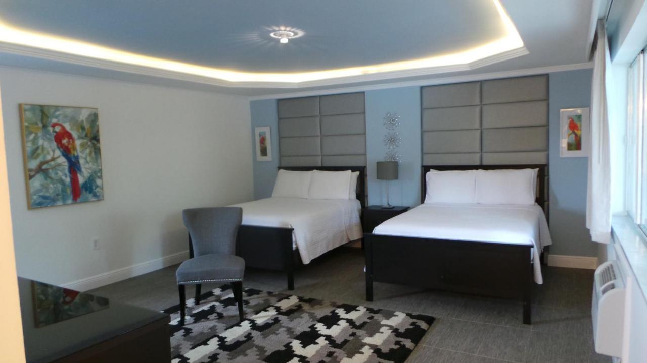 Island House Resort Hotel St. Pete Beach Bagian luar foto